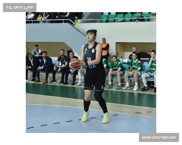 神秘人赛克斯荣膺周最佳 场均24分7篮板5助攻表现惊艳